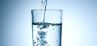 Ubetydelige mengder mikroplast i drikkevannet